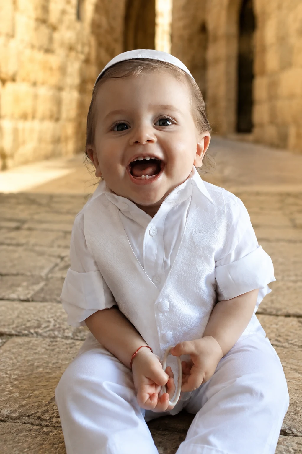 Ishay bébé, souriant